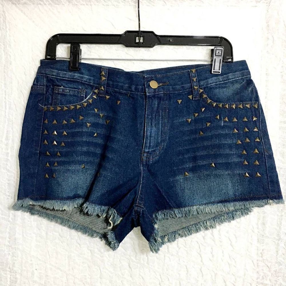 Ellison Studded Jean Shorts Size Large